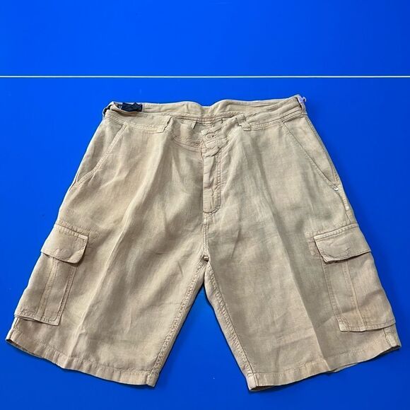 Men’s Vilebrequin Khaki Linen Shorts. Great Condition. Size XL